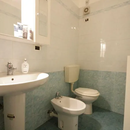 Petit Studio Con Box Auto! Apartment