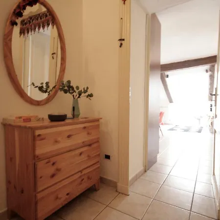 Apartment Petit Studio Con Box Auto!