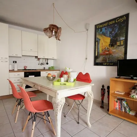 Petit Studio Con Box Auto! Apartment *